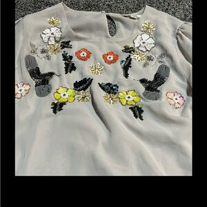 Yumi yuni  Beaded blouse size 8 India floral birds career